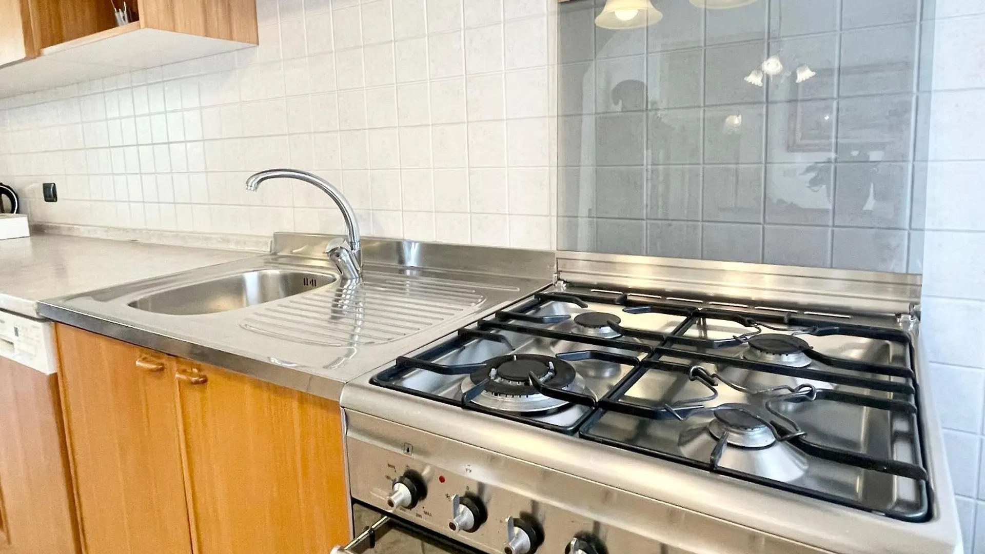 La Casa Delle Onde - Trilocale Per 6 Persone Apartment Rimini 0*,  Italy